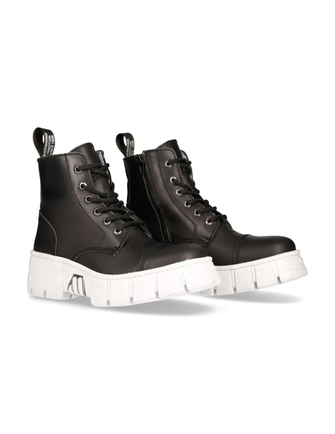 ANKLE BOOT BLACK TOWER WITH LACES M-WALL005-C3